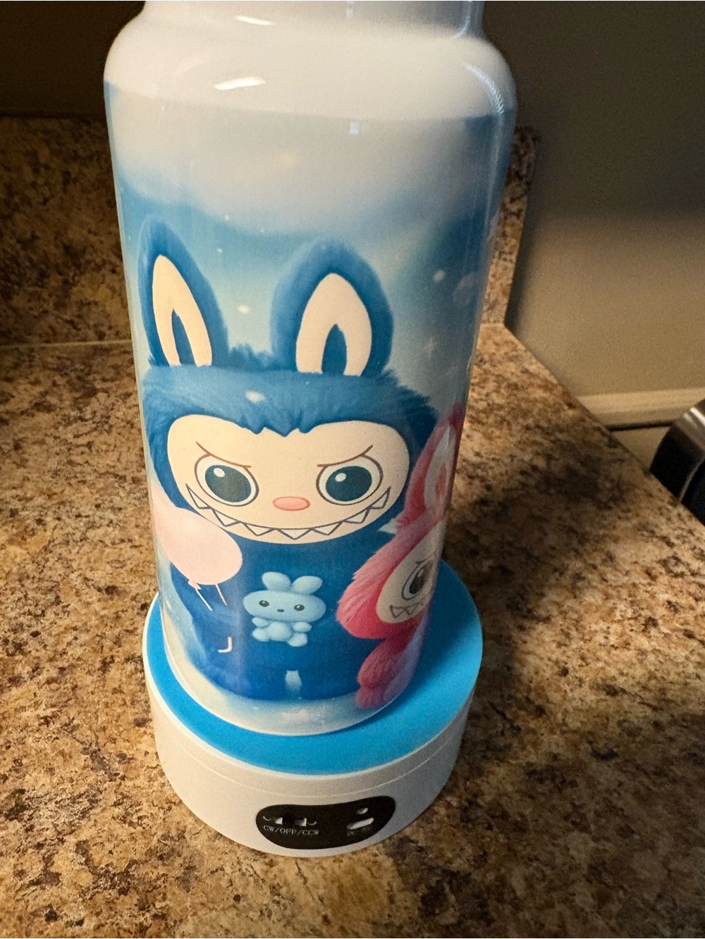 La Bu Bu 32oz  Character Insulated Drink Bottle